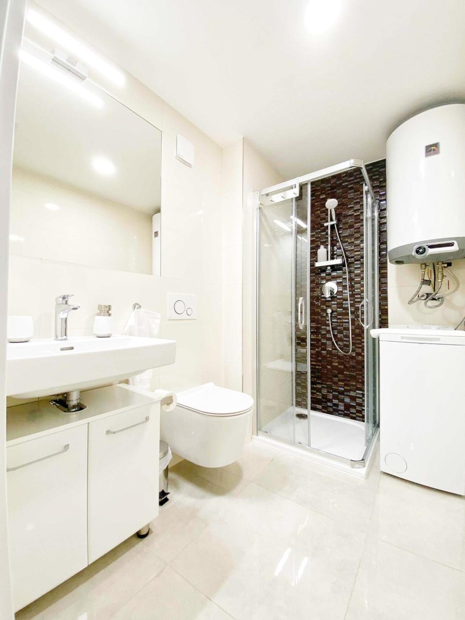 Emerald Apartments Boutique Residence Prag Exterior foto